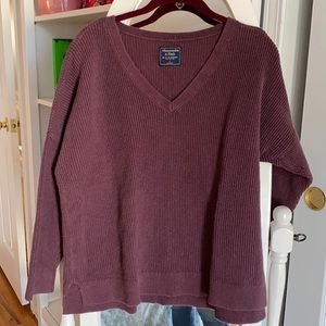 Abercrombie maroon knit sweater size large